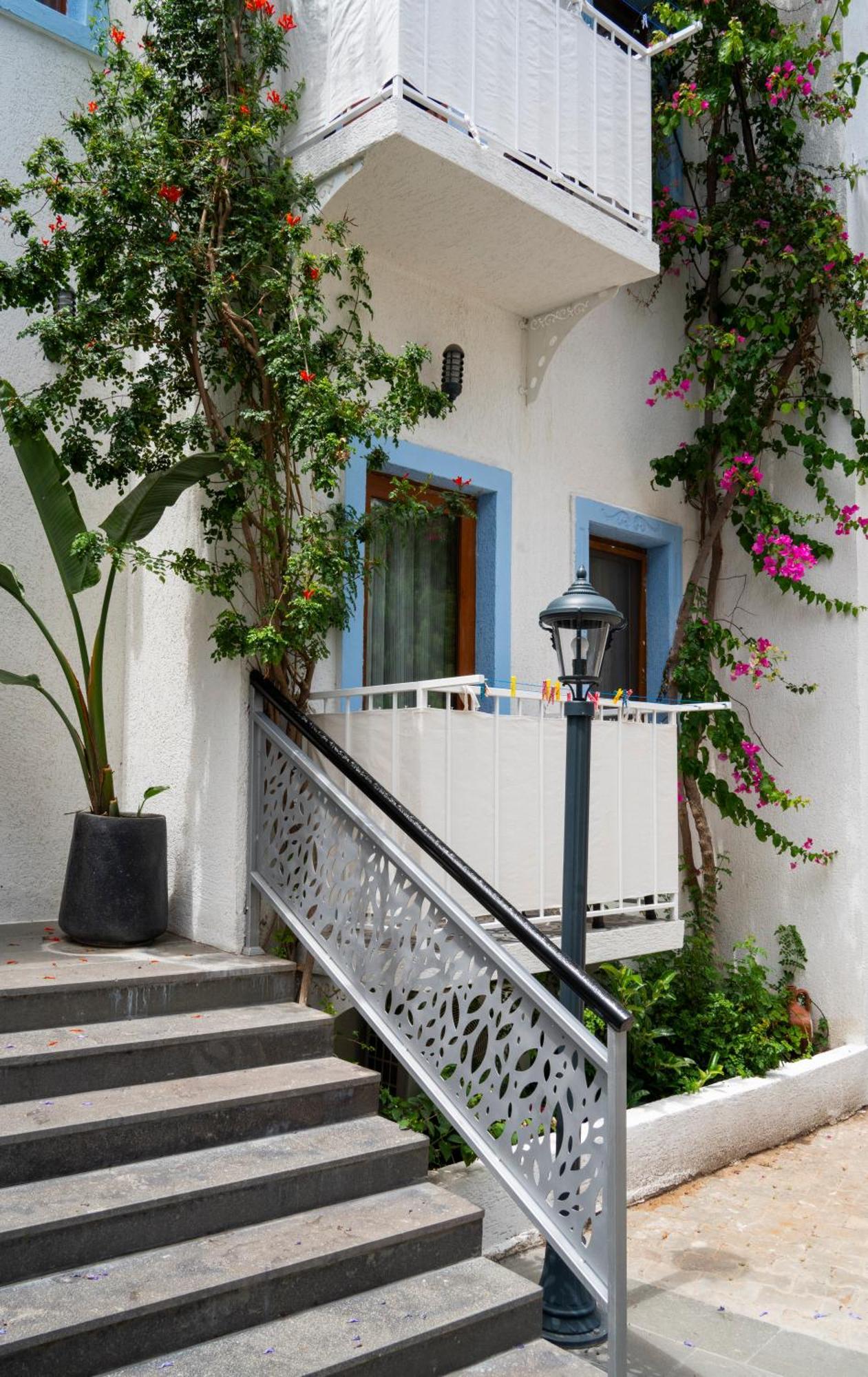 Manuela Boutique Hotel Bitez Exterior foto