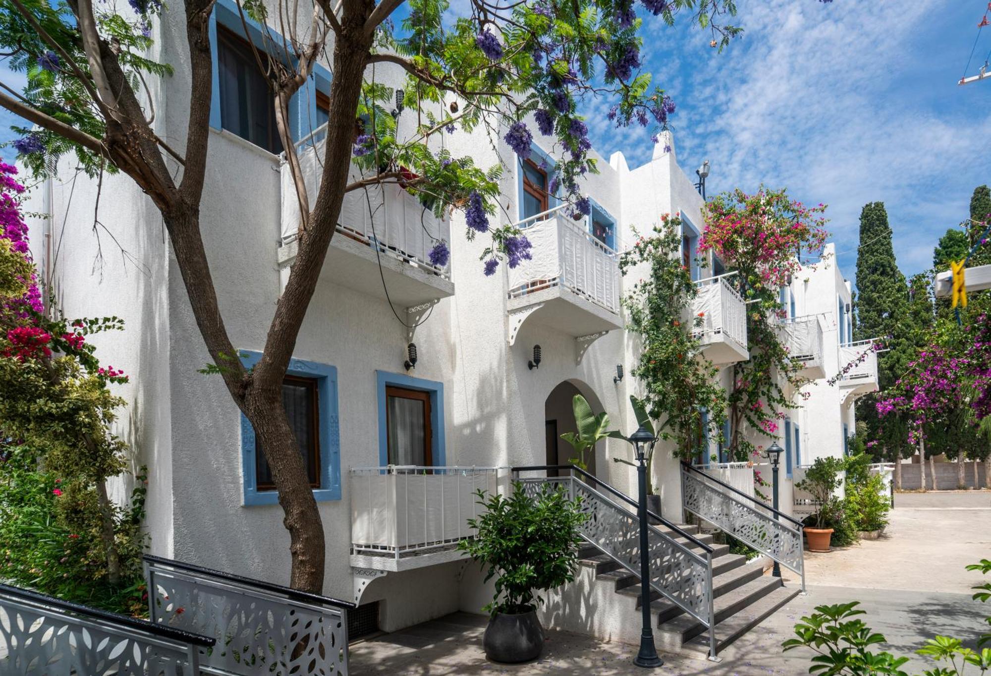 Manuela Boutique Hotel Bitez Exterior foto