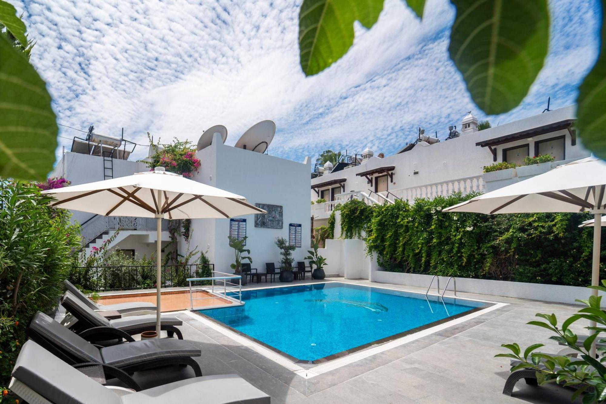 Manuela Boutique Hotel Bitez Exterior foto